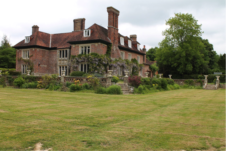 Historic Sussex House • A Greener Alternative